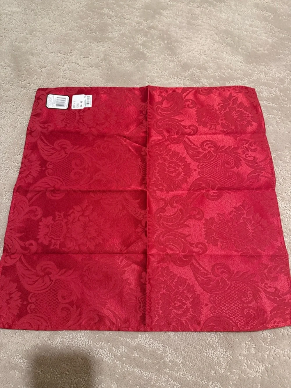 Regent Manor 66x118 Oblong Tablecloth Red Damask Banquet + 6 Napkins Set